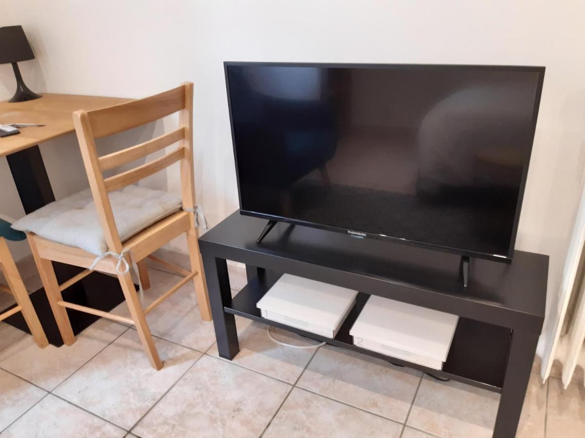 Appartement Aad1 Clamart 200 M Du Tramway T6 St Pave Blc Avec Cuisine Separee Εξωτερικό φωτογραφία